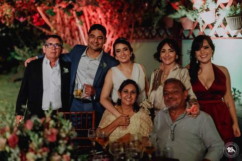 Casamento ao por-do-sol de Virgínia e Sena Jr na Praia do Olho D'água em São Luís'