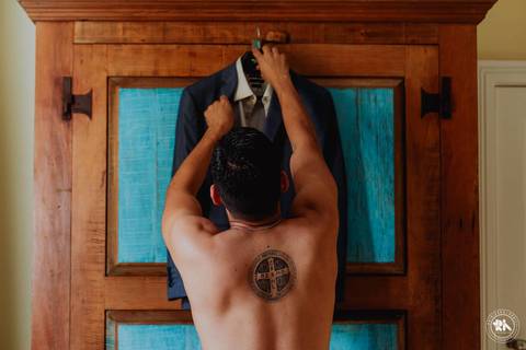 Casamento ao por-do-sol de Virgínia e Sena Jr na Praia do Olho D'água em São Luís'