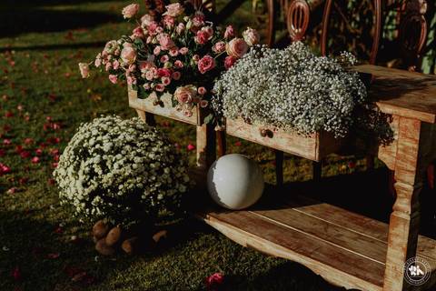 Casamento ao por-do-sol de Virgínia e Sena Jr na Praia do Olho D'água em São Luís'