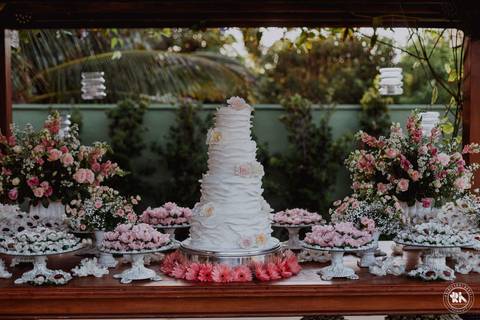 Casamento ao por-do-sol de Virgínia e Sena Jr na Praia do Olho D'água em São Luís'