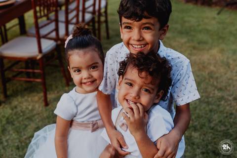 Casamento ao por-do-sol de Virgínia e Sena Jr na Praia do Olho D'água em São Luís'