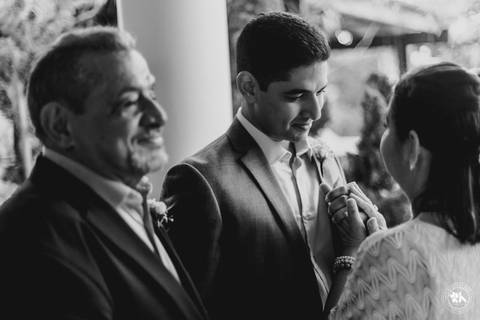 Casamento ao por-do-sol de Virgínia e Sena Jr na Praia do Olho D'água em São Luís'