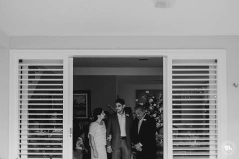 Casamento ao por-do-sol de Virgínia e Sena Jr na Praia do Olho D'água em São Luís'