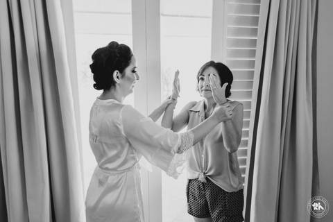 Casamento ao por-do-sol de Virgínia e Sena Jr na Praia do Olho D'água em São Luís'