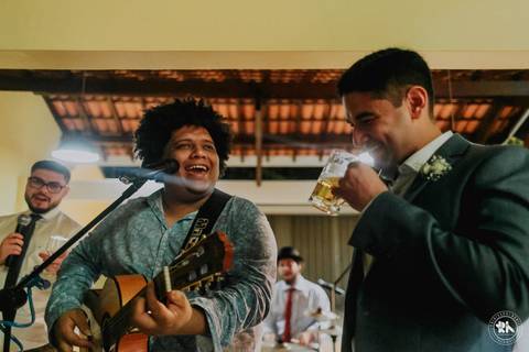 Casamento ao por-do-sol de Virgínia e Sena Jr na Praia do Olho D'água em São Luís'