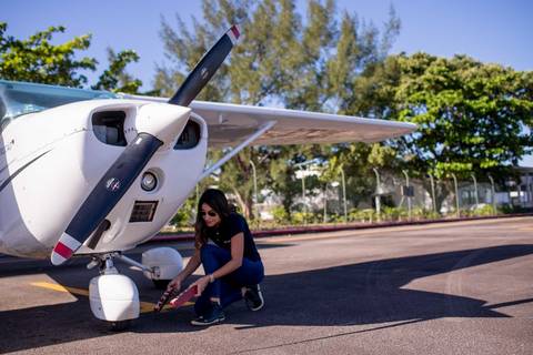 ensaio fotografico, aviao, posicionamento de image, Joseana sousa, Vila Velha - es, aeroclube, '