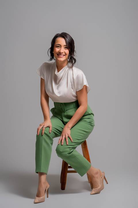 ensaio fotografico em estúdio, praia do canto, vitória -es para retrato corporativo'