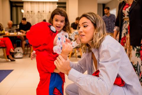 fotografia de aniversario de 2 anos do Joaquim realizada em vitória - es'