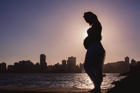 Silhueta. Ensaio Fotográfico gestante.'