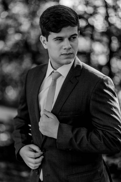 Traje do noivo - fotografia de casamento em vitoria  - es - Making of Noivo - Casamento Adventista'