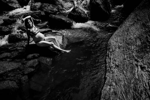 retrato gestante - cachoeira do aloisio - pedras - viana - es'