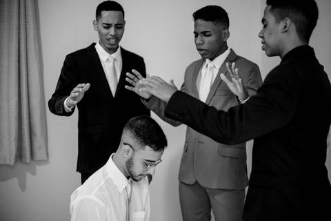 making of noivo, casamento de dia, making of noiva, fotografia de casamento, viana-es'