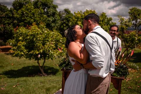 Pode Beijar a noiva - Fotografia de Casamento - Vitória ES'