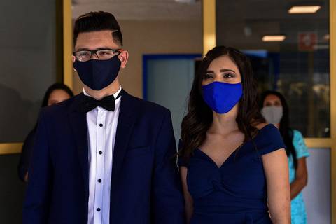 Casamento no cartório sapopemba, durante a pandemia, casamento 2020, sentimento, emoção, casando de mascaras'