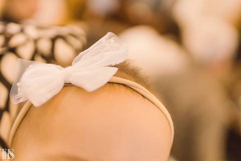 foto de detalhe bebê em batizado - fotografa em sp sbc abc'