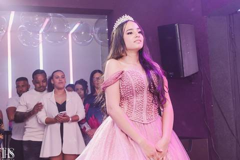 debutante na cerimonia 15 anos - fotografa em sp sbc abc'