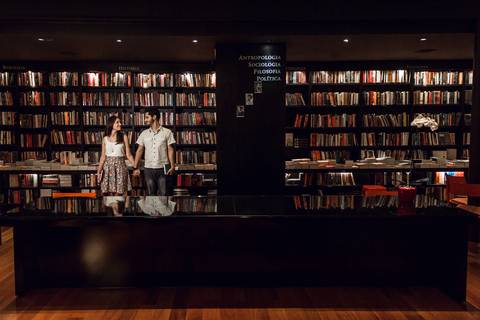 pre wedding carol e rafa livraria da travessa ribeirão shopping ribeirão preto sp'