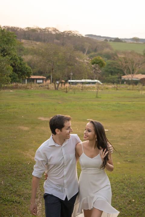 pre wedding campo por do sol foto noturna parque curupira estancia boa vista ribeirao preto sp'