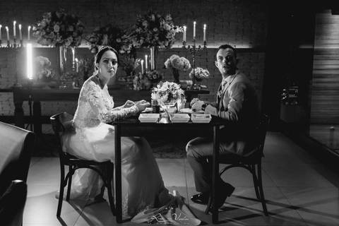 Fotografo de casamento ribeirao preto fotografia de casamento ribeirao preto casamentos Casamento coco bambu ribeirao preto vestido de noiva terno noivo jantar de casamento terno de noivo terno cinza claro shopping iguatemi ribeirao preto'