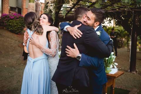 Casamento Vale Imperial Eventos Mococa casamento no campo casamento ao ar livre casamento no por do sol fotografo de casamento em ribeirao preto fotografia de casamento ribeirao preto vestido de noiva terno azul terno de noivo crawford cerimonia no campo'