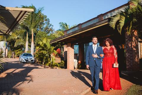 Casamento Vale Imperial Eventos Mococa casamento no campo casamento ao ar livre casamento no por do sol fotografo de casamento em ribeirao preto fotografia de casamento ribeirao preto terno azul marinho crawford terno de noivo cerimonia no campo '