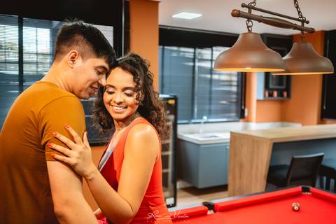 fotografo de casamento ribeirao preto fotografo ribeirão preto ensaio de casal ribeirao preto ensaio pre wedding ribeirao preto ensaio de casal em bar ensaio de casal diferente ensaio casal ribeirao preto ensaio de casal em sinuca ensaio de casal criativo'