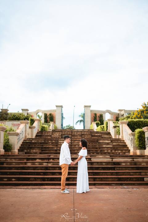 fotografo de casamento ribeirao preto fotografo ribeirão preto ensaio de casal ribeirao preto ensaio pre wedding ribeirao preto pre wedding no campo ensaio de casal ao ar livre ensaio de casal no campo parque olhos dagua ensaio casal ribeirao preto'