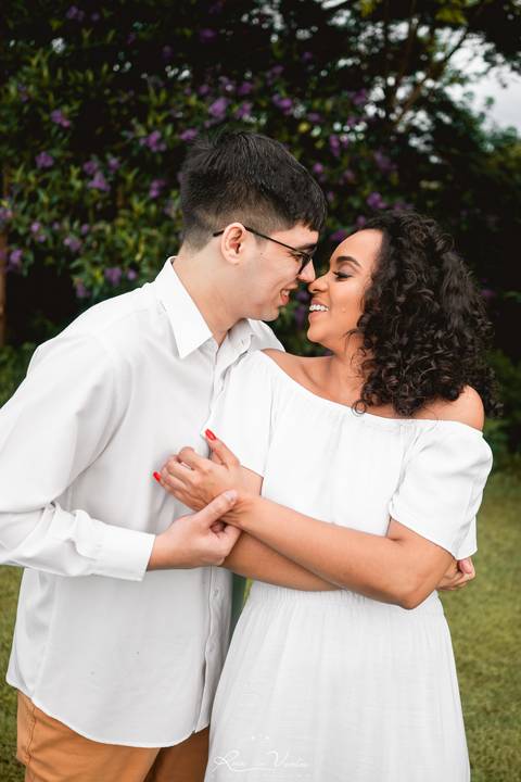 fotografo de casamento ribeirao preto fotografo ribeirão preto ensaio de casal ribeirao preto ensaio pre wedding ribeirao preto pre wedding no campo ensaio de casal ao ar livre ensaio de casal no campo parque olhos dagua ensaio casal ribeirao preto'