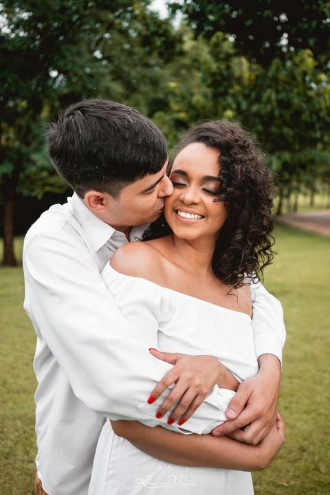 fotografo de casamento ribeirao preto fotografo ribeirão preto ensaio de casal ribeirao preto ensaio pre wedding ribeirao preto pre wedding no campo ensaio de casal ao ar livre ensaio de casal no campo parque olhos dagua ensaio casal ribeirao preto'