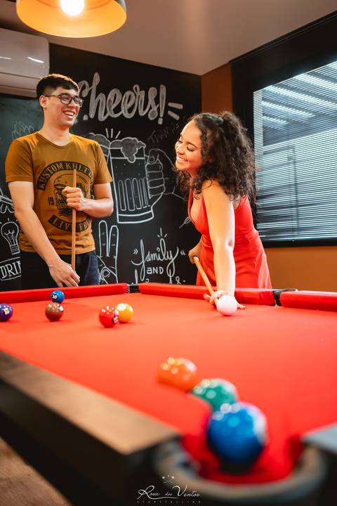 fotografo de casamento ribeirao preto fotografo ribeirão preto ensaio de casal ribeirao preto ensaio pre wedding ribeirao preto ensaio de casal em bar ensaio de casal diferente ensaio casal ribeirao preto ensaio de casal em sinuca ensaio de casal criativo'