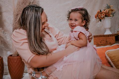O amor mais puro_ Ensaio dia das mães Fernanda - Miriam Faria Fotografia- Fotógrafo em Igaratinga- Fotógrafa em Igaratinga MG_ Fotografa em São Gonçalo Do Pará'
