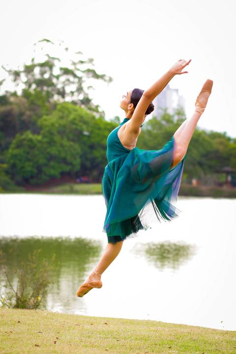 bailarina no parque'