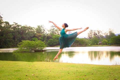 foto de bailarina saltando pinterest'