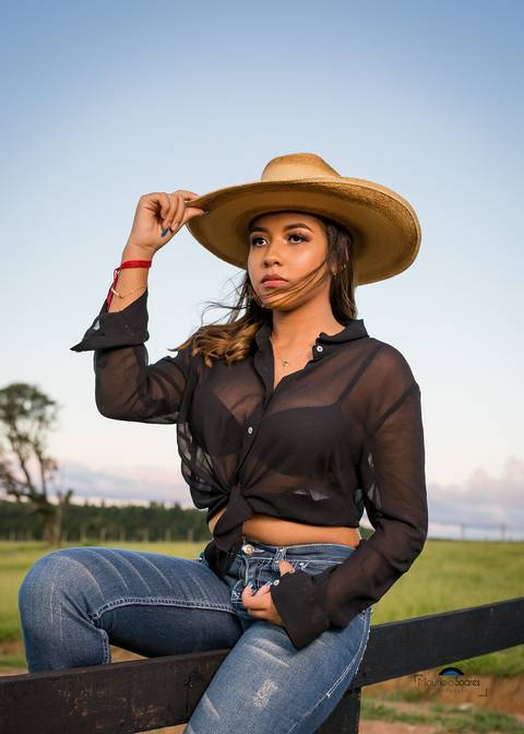 Laura-15-anos-Pilar-do-Sul-SP.'