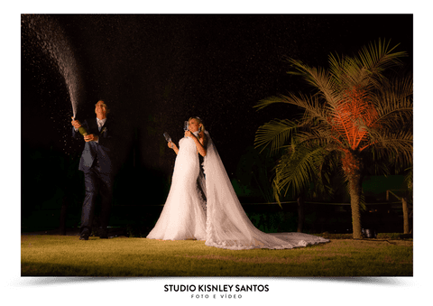 © Copyright - Todos os direitos reservados ao autor Lei nº 9.610/98. ® Solicite seu orçamento para ensaios, casamentos, noivados, aniversários, fotolivros