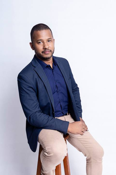 Retrato Profissional - Edberto Rocha'