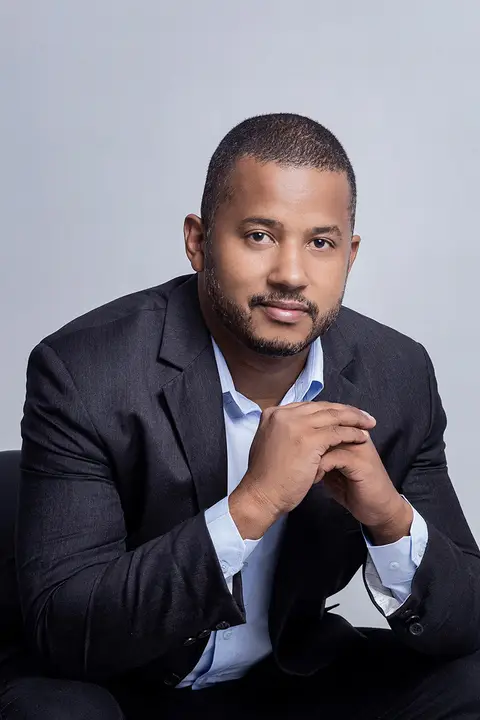 Retrato Profissional - Edberto Rocha'