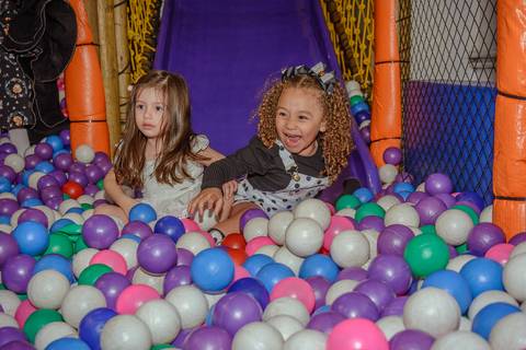 

kikarodrigues, fotografo, eventos, guarulhos, festa, infantil, aniversario, enrolados, rapunzel, buffet, moóca, criança, bebê, star kids, guarulhos, lilás, roxo, família, espontâneas'