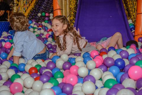 

kikarodrigues, fotografo, eventos, guarulhos, festa, infantil, aniversario, enrolados, rapunzel, buffet, moóca, criança, bebê, star kids, guarulhos, lilás, roxo, família, espontâneas'