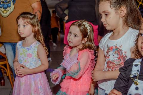 

kikarodrigues, fotografo, eventos, guarulhos, festa, infantil, aniversario, enrolados, rapunzel, buffet, moóca, criança, bebê, star kids, guarulhos, lilás, roxo, família, espontâneas'