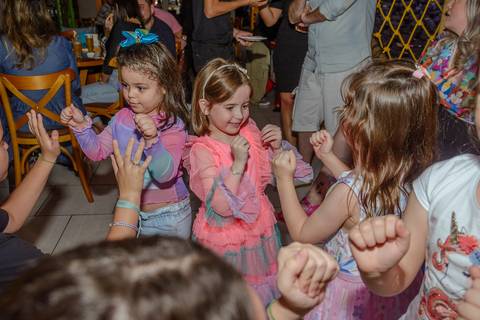 

kikarodrigues, fotografo, eventos, guarulhos, festa, infantil, aniversario, enrolados, rapunzel, buffet, moóca, criança, bebê, star kids, guarulhos, lilás, roxo, família, espontâneas'
