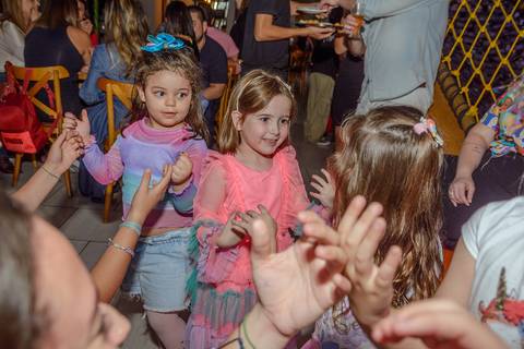 

kikarodrigues, fotografo, eventos, guarulhos, festa, infantil, aniversario, enrolados, rapunzel, buffet, moóca, criança, bebê, star kids, guarulhos, lilás, roxo, família, espontâneas'