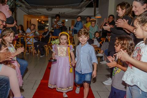 

kikarodrigues, fotografo, eventos, guarulhos, festa, infantil, aniversario, enrolados, rapunzel, buffet, moóca, criança, bebê, star kids, guarulhos, lilás, roxo, família, espontâneas'
