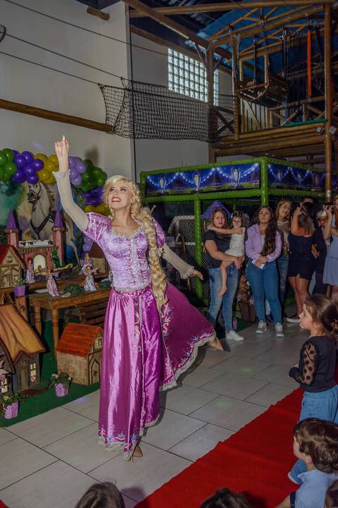 

kikarodrigues, fotografo, eventos, guarulhos, festa, infantil, aniversario, enrolados, rapunzel, buffet, moóca, criança, bebê, star kids, guarulhos, lilás, roxo, família, espontâneas'