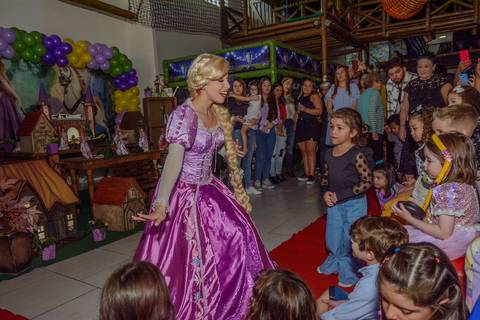 

kikarodrigues, fotografo, eventos, guarulhos, festa, infantil, aniversario, enrolados, rapunzel, buffet, moóca, criança, bebê, star kids, guarulhos, lilás, roxo, família, espontâneas'