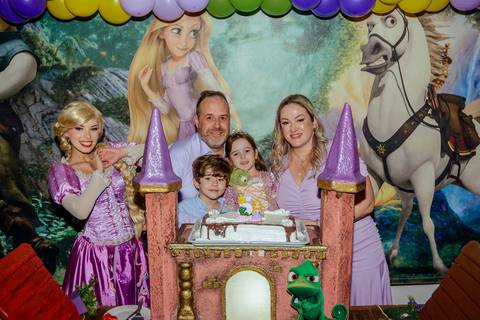 

kikarodrigues, fotografo, eventos, guarulhos, festa, infantil, aniversario, enrolados, rapunzel, buffet, moóca, criança, bebê, star kids, guarulhos, lilás, roxo, família, espontâneas'