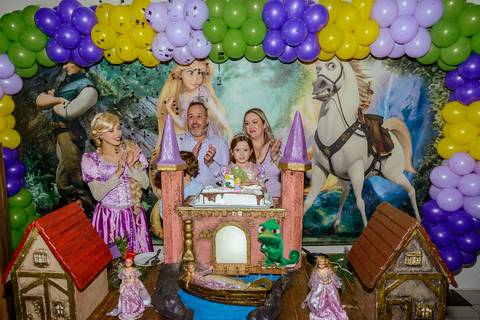 

kikarodrigues, fotografo, eventos, guarulhos, festa, infantil, aniversario, enrolados, rapunzel, buffet, moóca, criança, bebê, star kids, guarulhos, lilás, roxo, família, espontâneas'