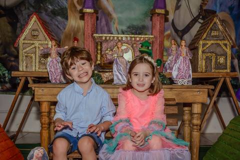 

kikarodrigues, fotografo, eventos, guarulhos, festa, infantil, aniversario, enrolados, rapunzel, buffet, moóca, criança, bebê, star kids, guarulhos, lilás, roxo, família, espontâneas'