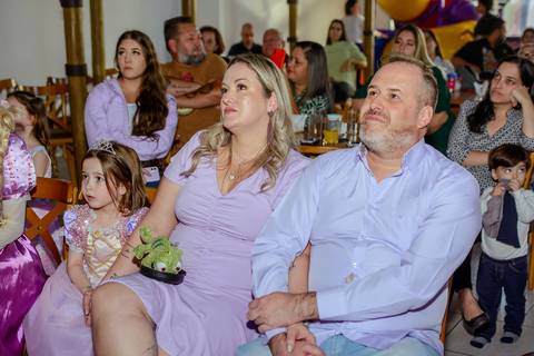 

kikarodrigues, fotografo, eventos, guarulhos, festa, infantil, aniversario, enrolados, rapunzel, buffet, moóca, criança, bebê, star kids, guarulhos, lilás, roxo, família, espontâneas'