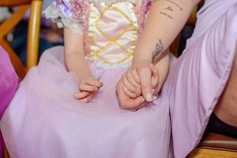 

kikarodrigues, fotografo, eventos, guarulhos, festa, infantil, aniversario, enrolados, rapunzel, buffet, moóca, criança, bebê, star kids, guarulhos, lilás, roxo, família, espontâneas'